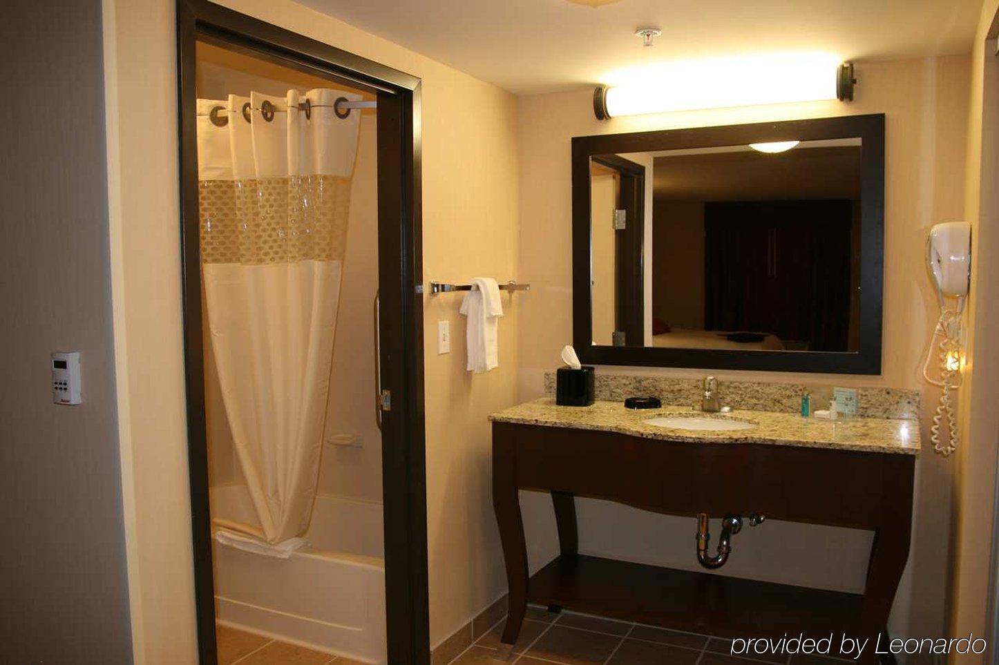 Hampton Inn & Suites New Castle, Pa Δωμάτιο φωτογραφία