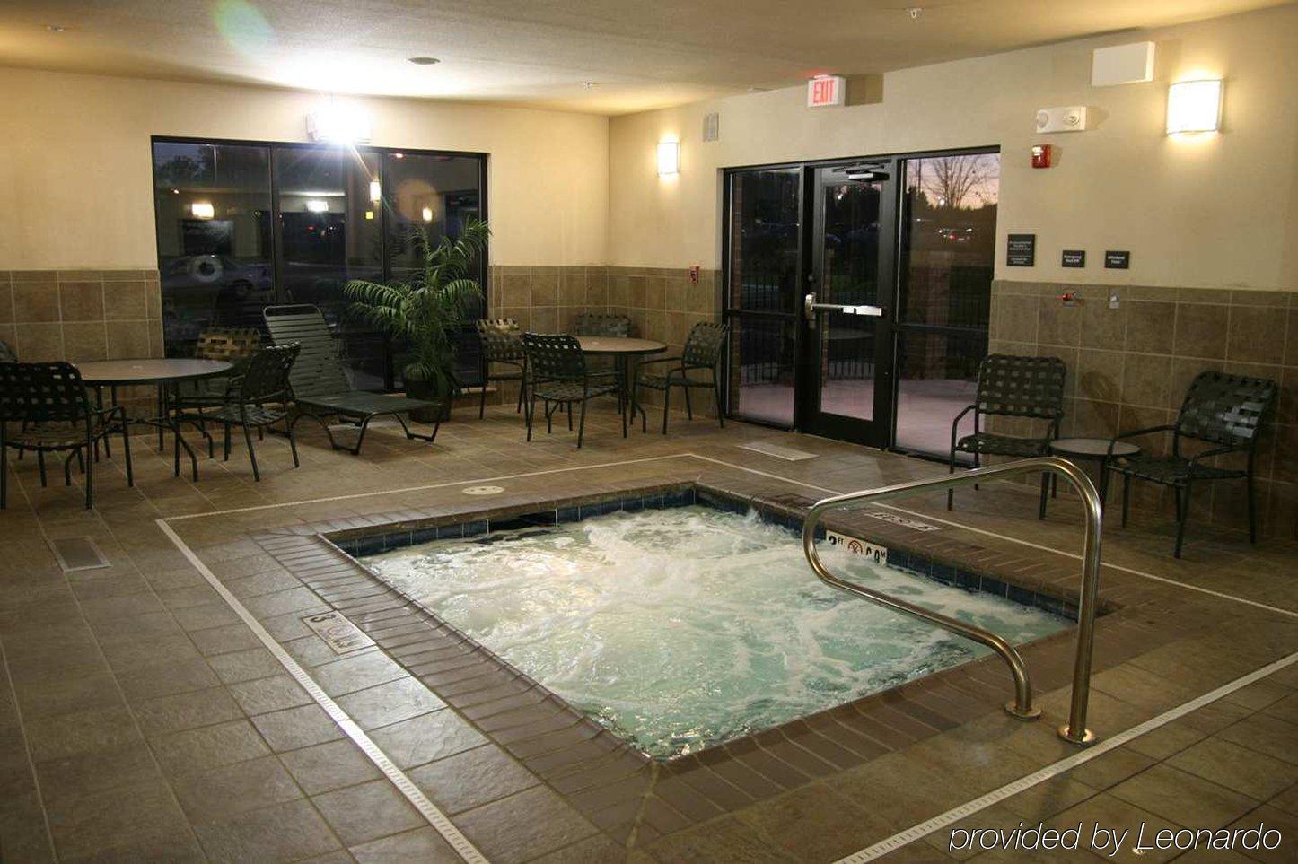Hampton Inn & Suites New Castle, Pa Ανέσεις φωτογραφία
